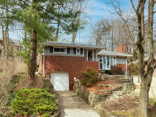 $424,500 | 1460 Mohican Drive, Pittsburgh, PA 15228