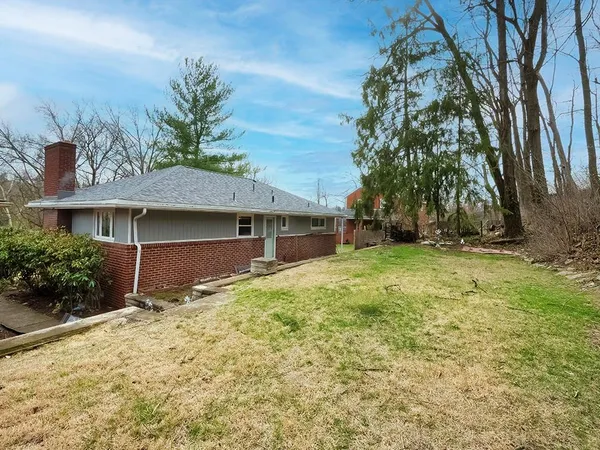 $424,500 | 1460 Mohican Drive, Pittsburgh, PA 15228