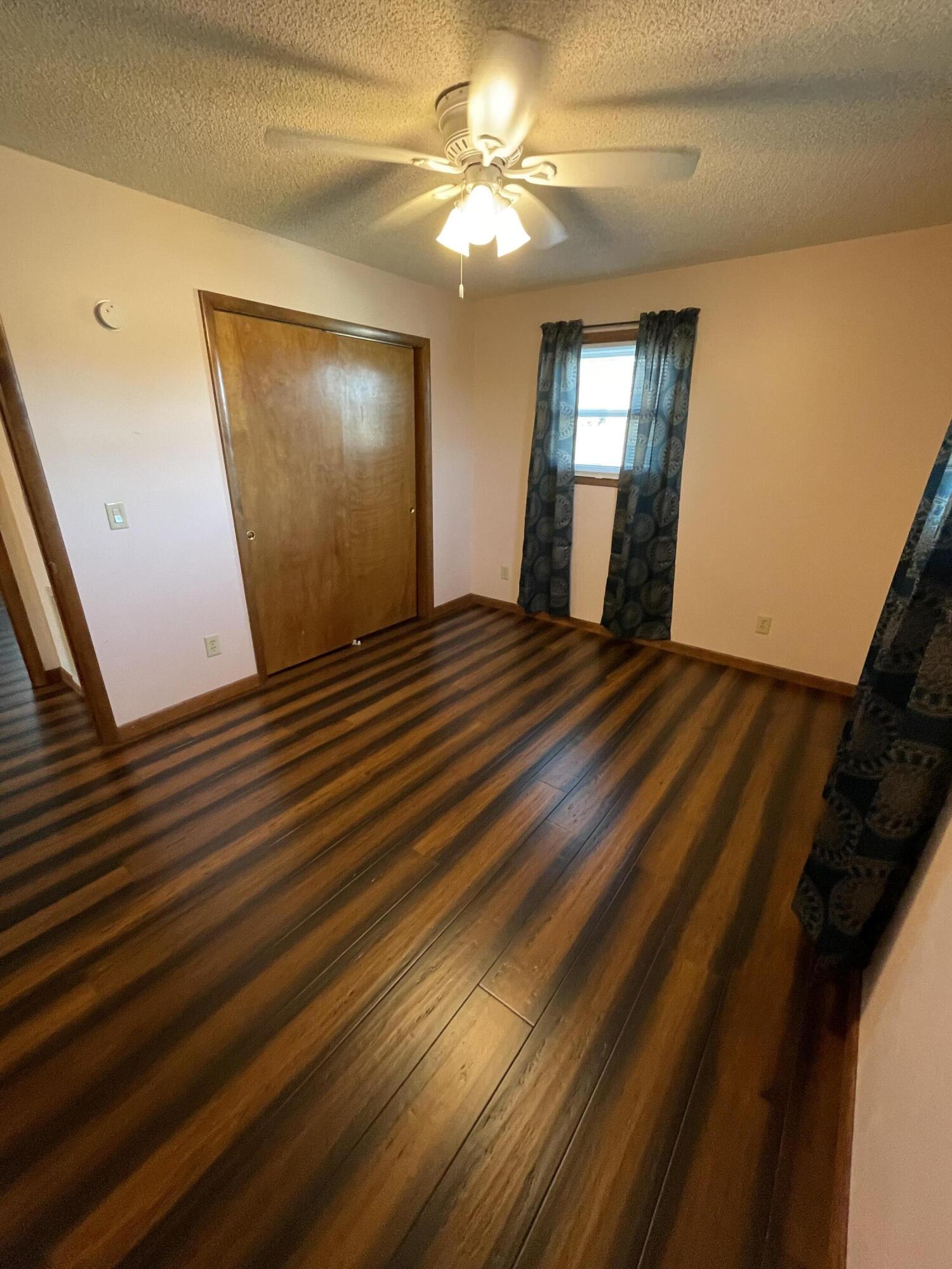 190 Eastern Star Road Kingsport, TN 37663 - Photo 13 of 26 IMG_3953