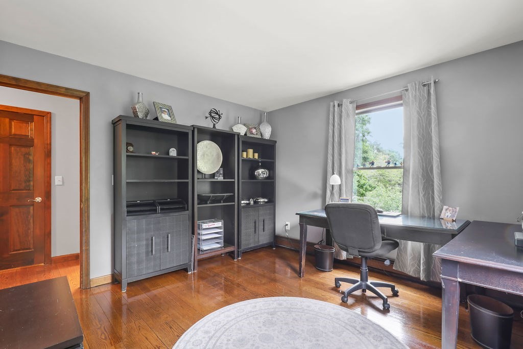 128 Converse Road Marion, MA 02738 - Photo 27 of 42