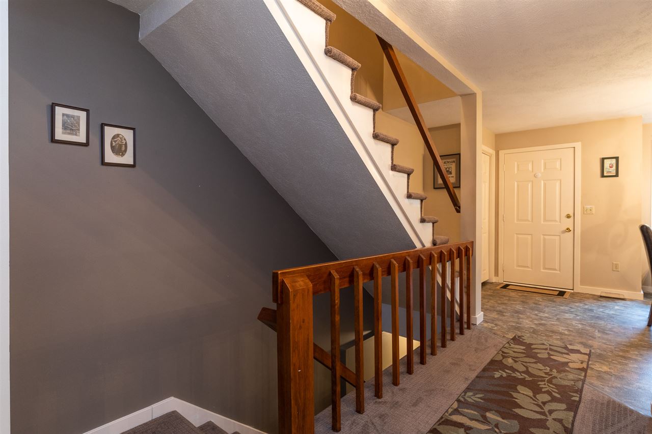 65 Thornhill Road Stratham, NH 03885 - Photo 18 of 35