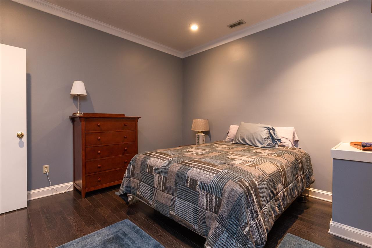 65 Thornhill Road Stratham, NH 03885 - Photo 20 of 35