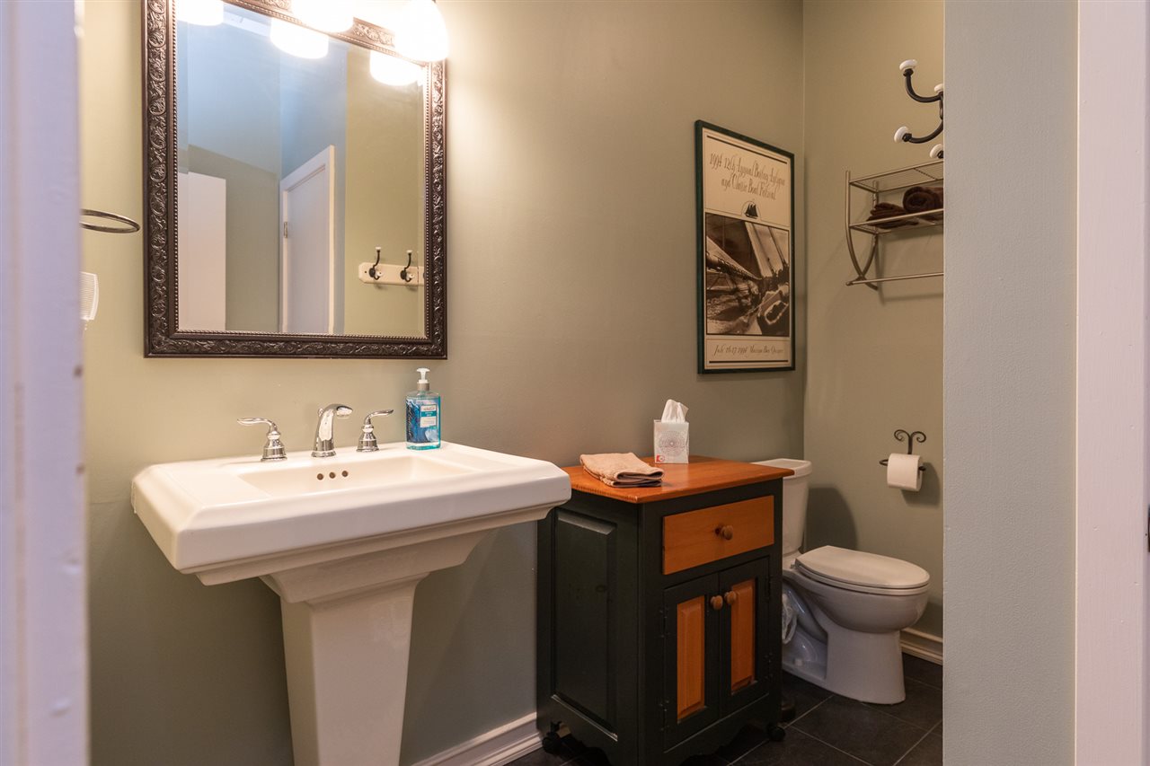65 Thornhill Road Stratham, NH 03885 - Photo 22 of 35