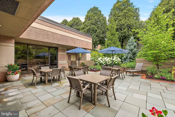 $865,000 | 1100 Lovering Avenue, Unit 1304/1306, Wilmington, DE 19806