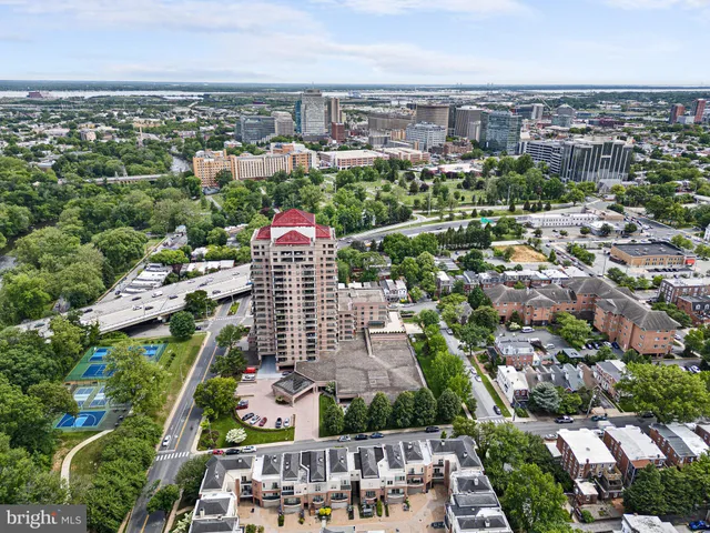 $865,000 | 1100 Lovering Avenue, Unit 1304, Wilmington, DE 19806