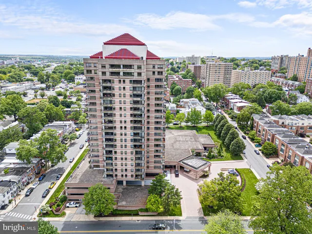 $865,000 | 1100 Lovering Avenue, Unit 1304, Wilmington, DE 19806