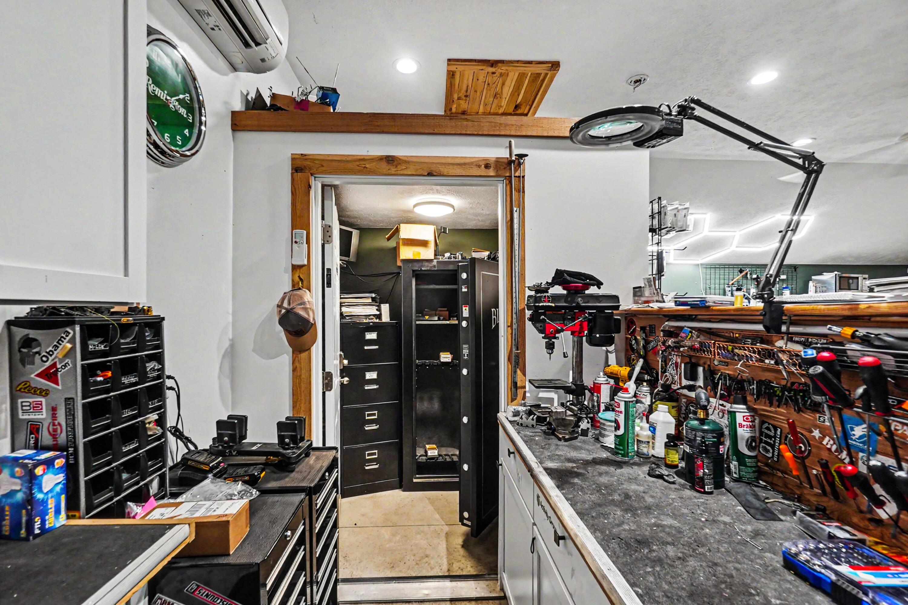 2811 South Sheridan Road Stanton, MI 48888 - Photo 17 of 26 011_file_1987