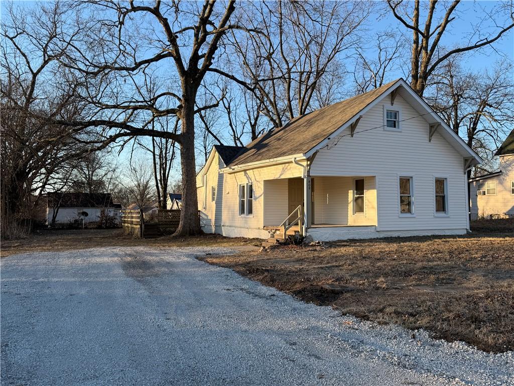 409 West Ohio Street Butler, MO 64730 - Photo 21 of 24