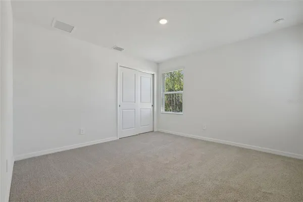 $279,300 | 1124 Bradford Pk Drive, Ormond Beach, FL 32174