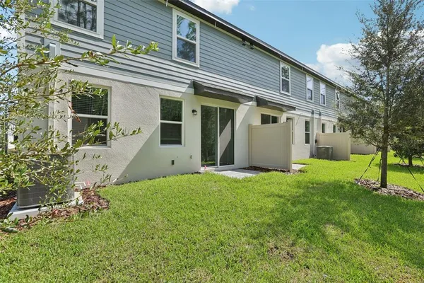 $279,300 | 1124 Bradford Pk Drive, Ormond Beach, FL 32174