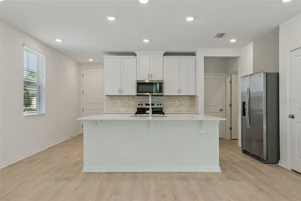 $279,300 | 1124 Bradford Pk Drive, Ormond Beach, FL 32174