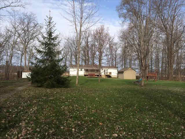 7375 Geiger Road Temperance, MI 48182 - Photo 3 of 20 Rear view