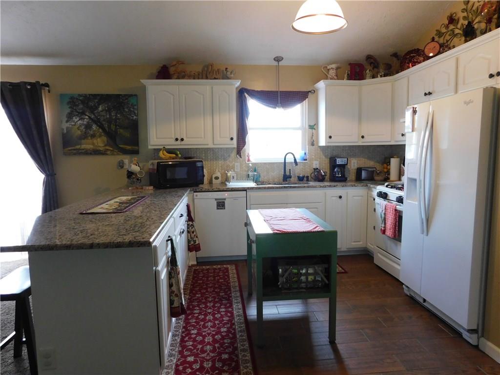 591 Slippery Rock Road Slippery Rock, PA 16057 - Photo 3 of 24 Kitchen