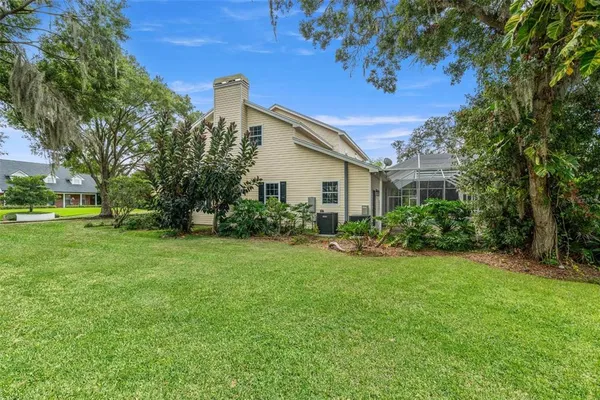 $900,000 | 8807 Eagle Watch Drive, Riverview, FL 33578