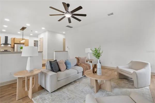 $900,000 | 8807 Eagle Watch Drive, Riverview, FL 33578