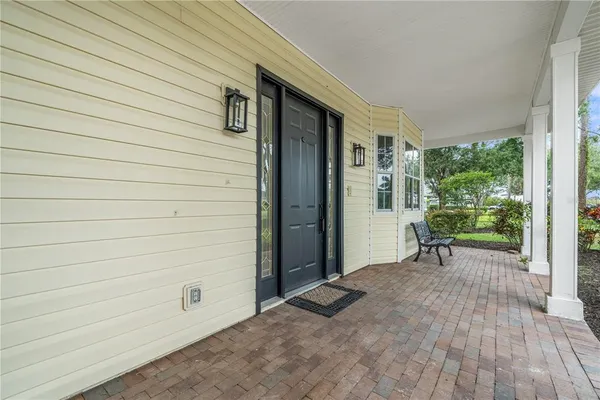 $900,000 | 8807 Eagle Watch Drive, Riverview, FL 33578