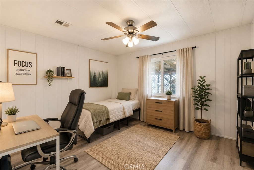 33441 Windmill Road Wildomar, CA 92595 - Photo 19 of 41 Staged Bedroom #2
