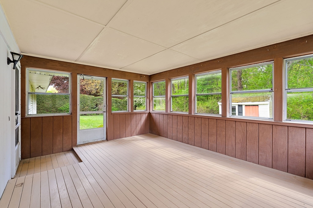 29 Temi Road Hudson, MA 01749 - Photo 10 of 36