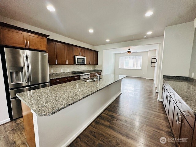 13146 83rd Lane South Seattle, WA 98178 - Photo 8 of 31