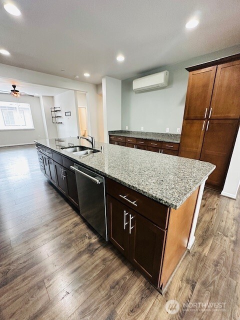 13146 83rd Lane South Seattle, WA 98178 - Photo 10 of 31