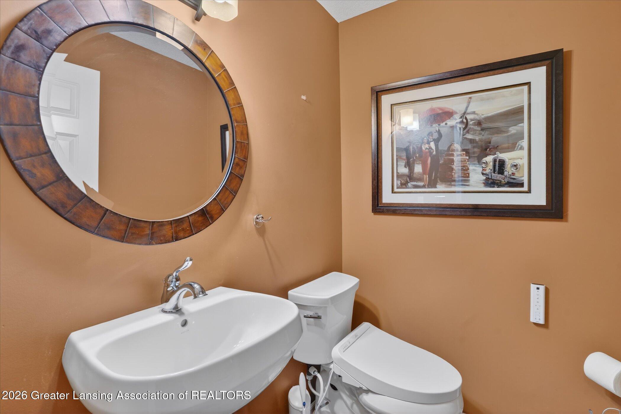 14301 South Kyle Road Haslett, MI 48840 - Photo 22 of 60 21-14301-S-Kyle-Rd-Haslett-Windowstill