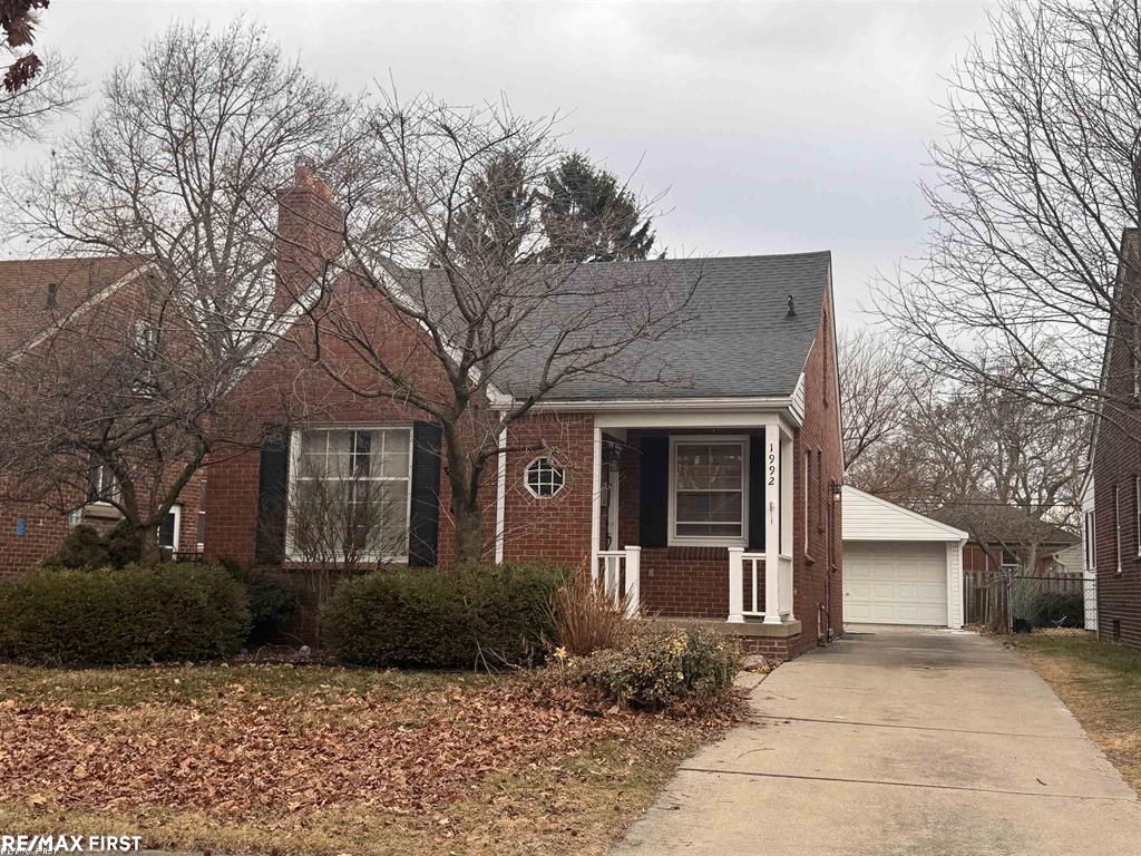 1992 Hawthorne Road Grosse Pointe, MI 48236 - Photo 1 of 14