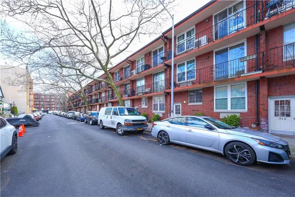 a car parked in front of a building
