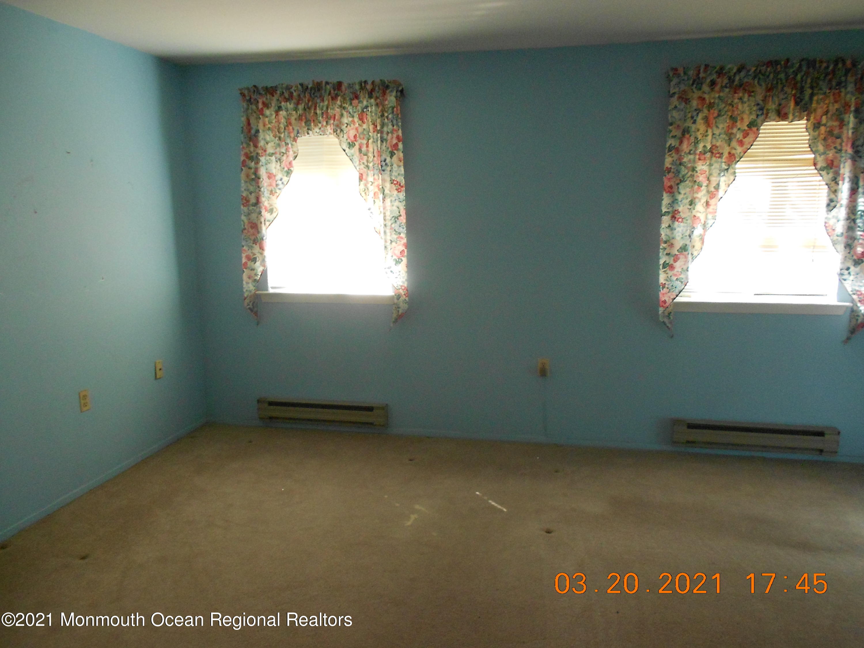11 Medford Road, Unit SEC #61 Whiting, NJ 08759 - Photo 3 of 42 DSCN7662
