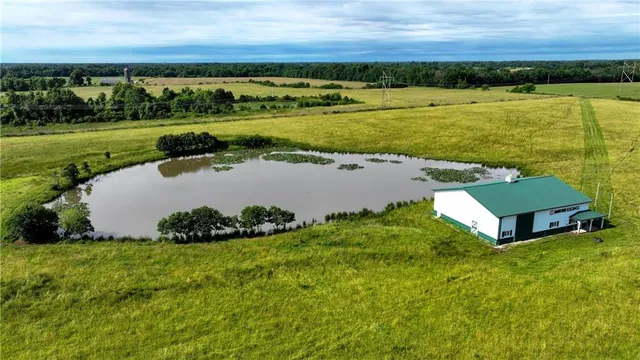$550,000 | 58 Northeast Ne Highway, Pittsburg, KS 66762