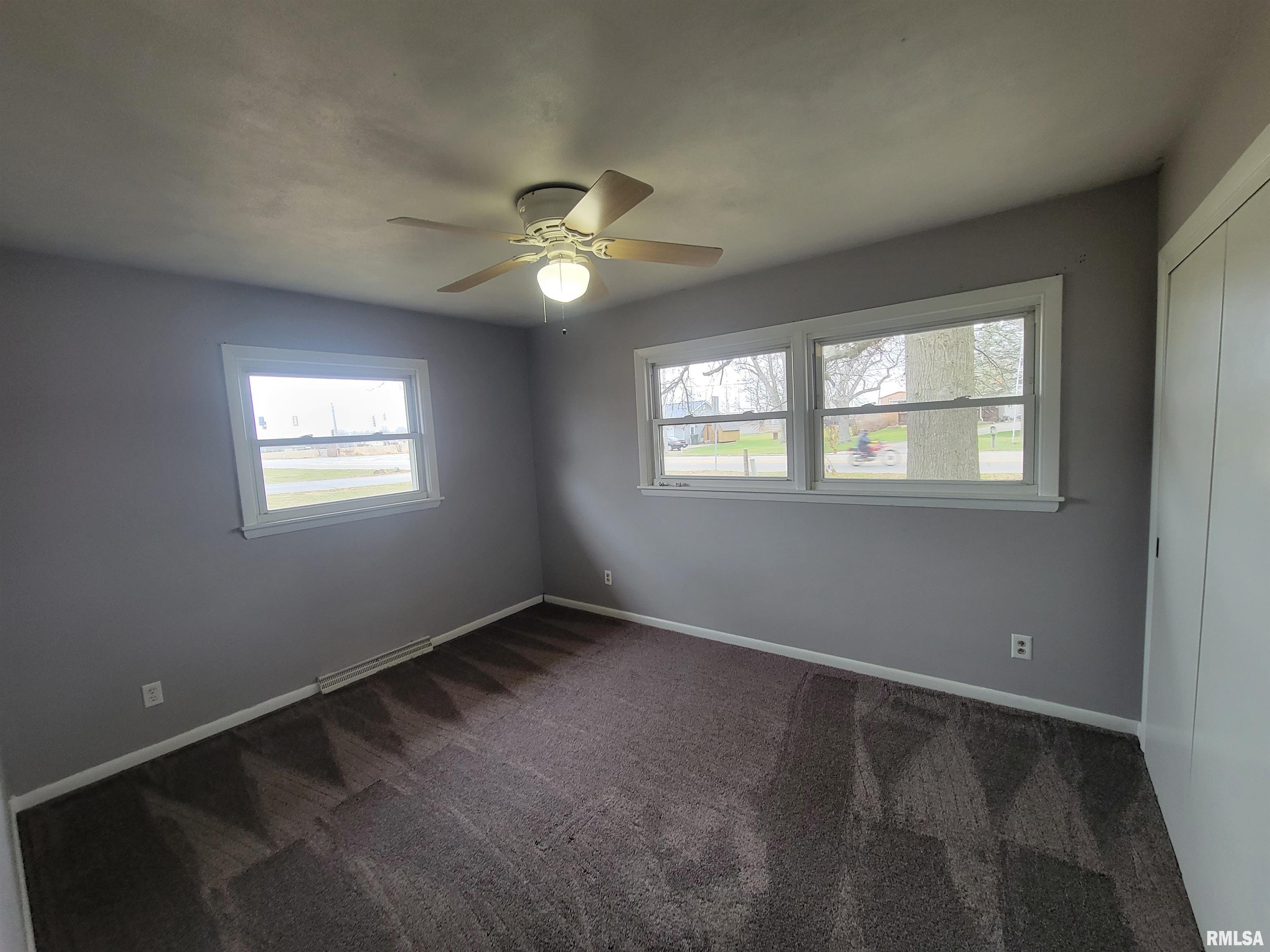 3021 Springfield Road East Peoria, IL 61611 - Photo 12 of 22 Gallery Image 12