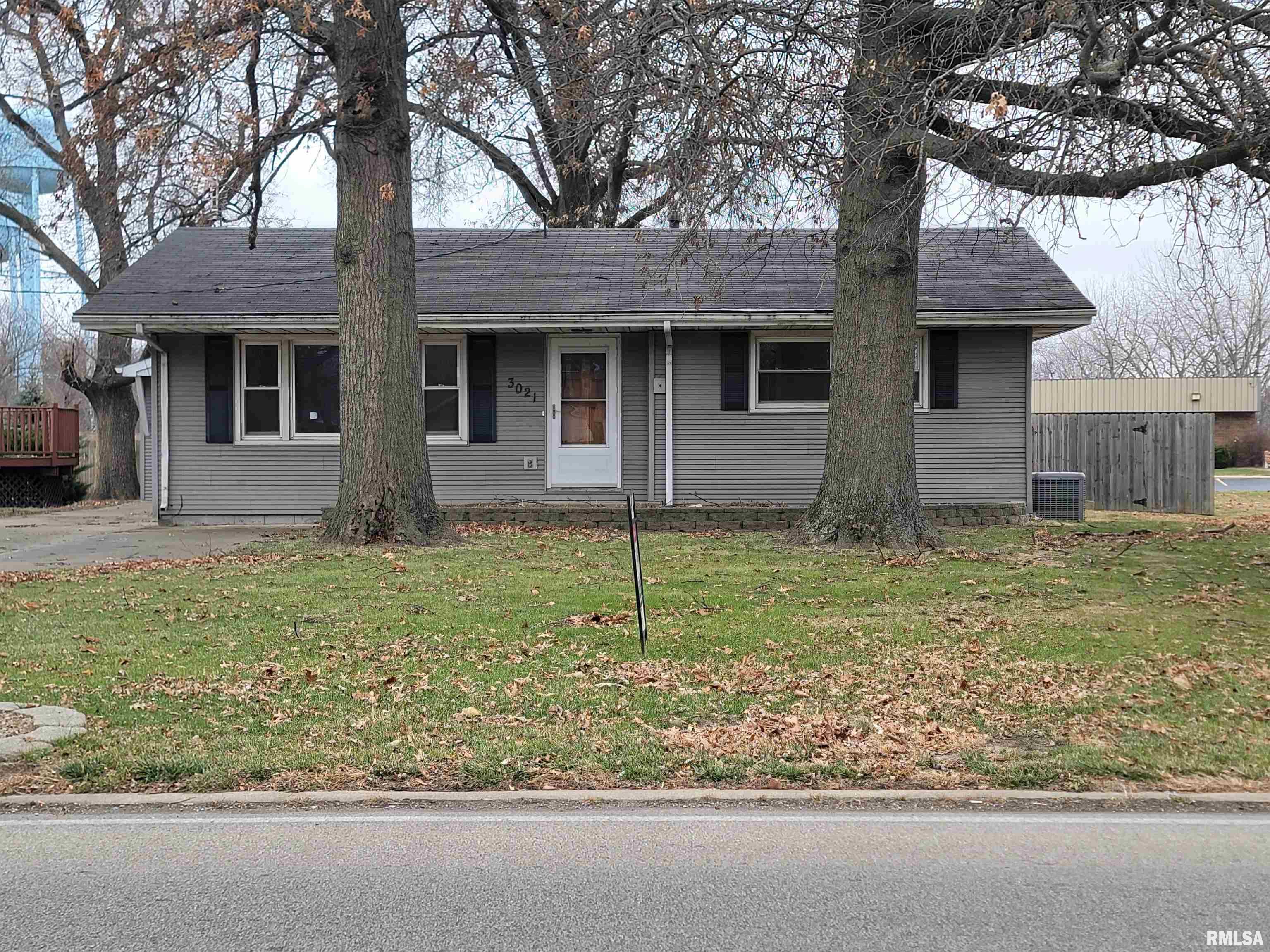 3021 Springfield Road East Peoria, IL 61611 - Photo 22 of 22 Gallery Image 22