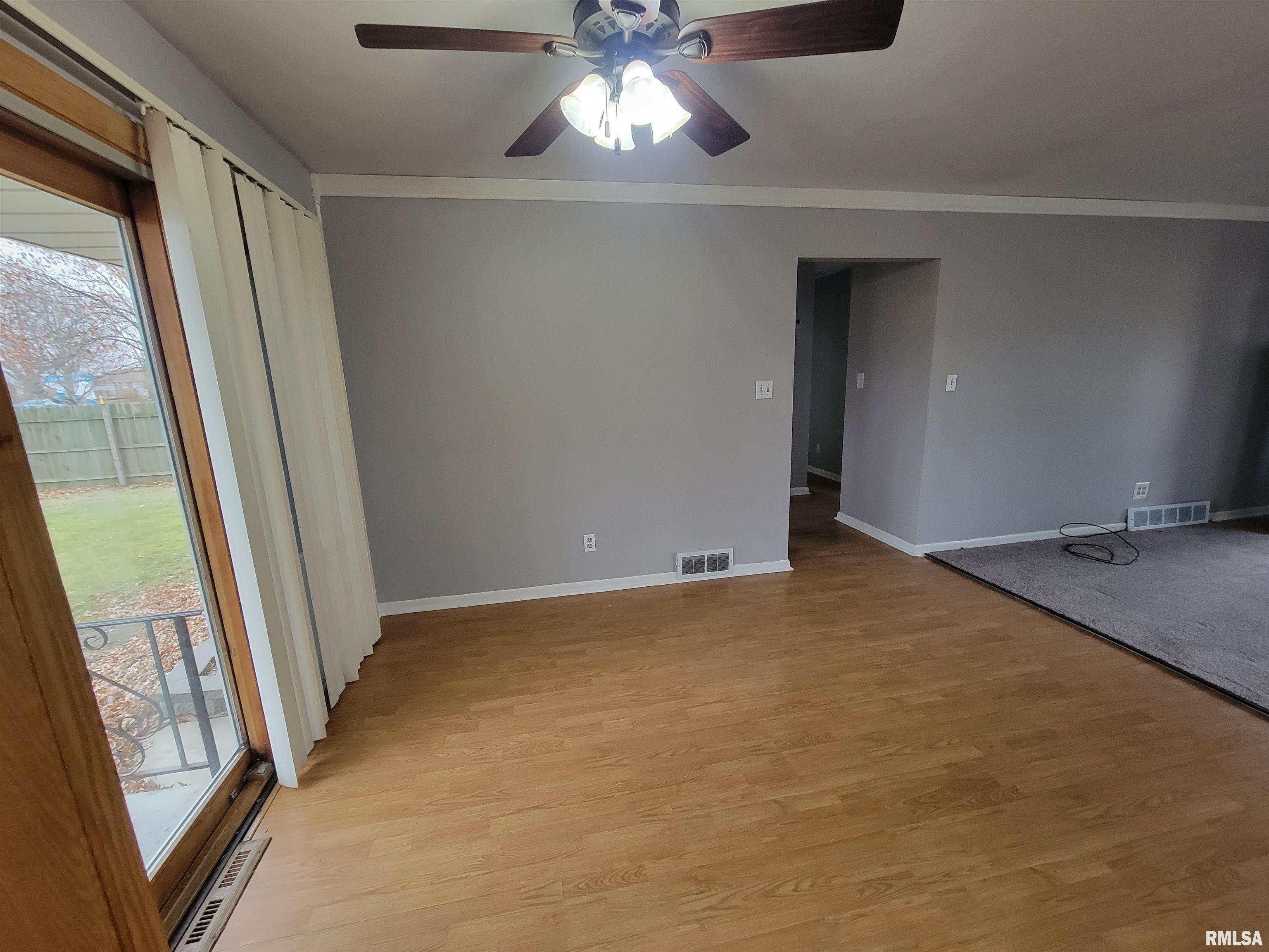 3021 Springfield Road East Peoria, IL 61611 - Photo 5 of 22 Gallery Image 5
