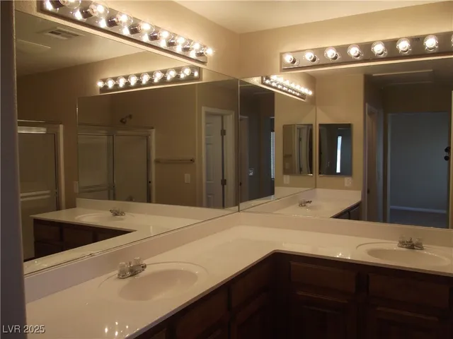 $1,995 | 9037 West Victor Creek Avenue, Las Vegas, NV 89149