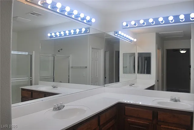 $1,995 | 9037 West Victor Creek Avenue, Las Vegas, NV 89149