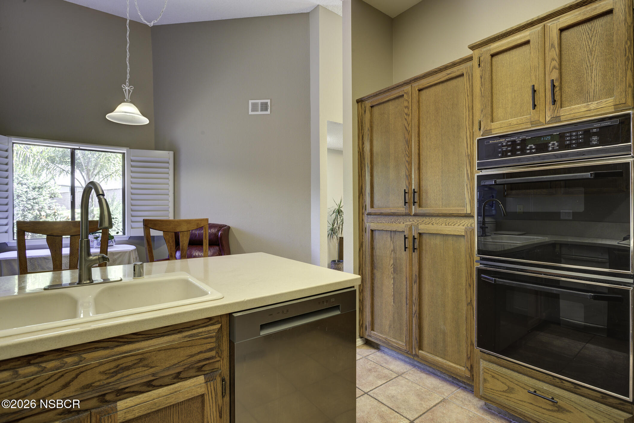 1470 Oakridge Park Road Santa Maria, CA 93455 - Photo 35 of 52 1470 OAKRIDGE PARK RD SANTA MARIA-48