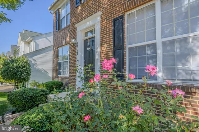 $4,195 | 8324 Tenbrook Drive, Gainesville, VA 20155