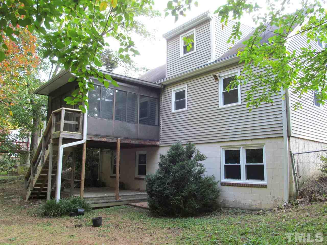 3417 Cheyenne Road Raleigh, NC 27609 - Photo 2 of 25 a front view of a house with garden
