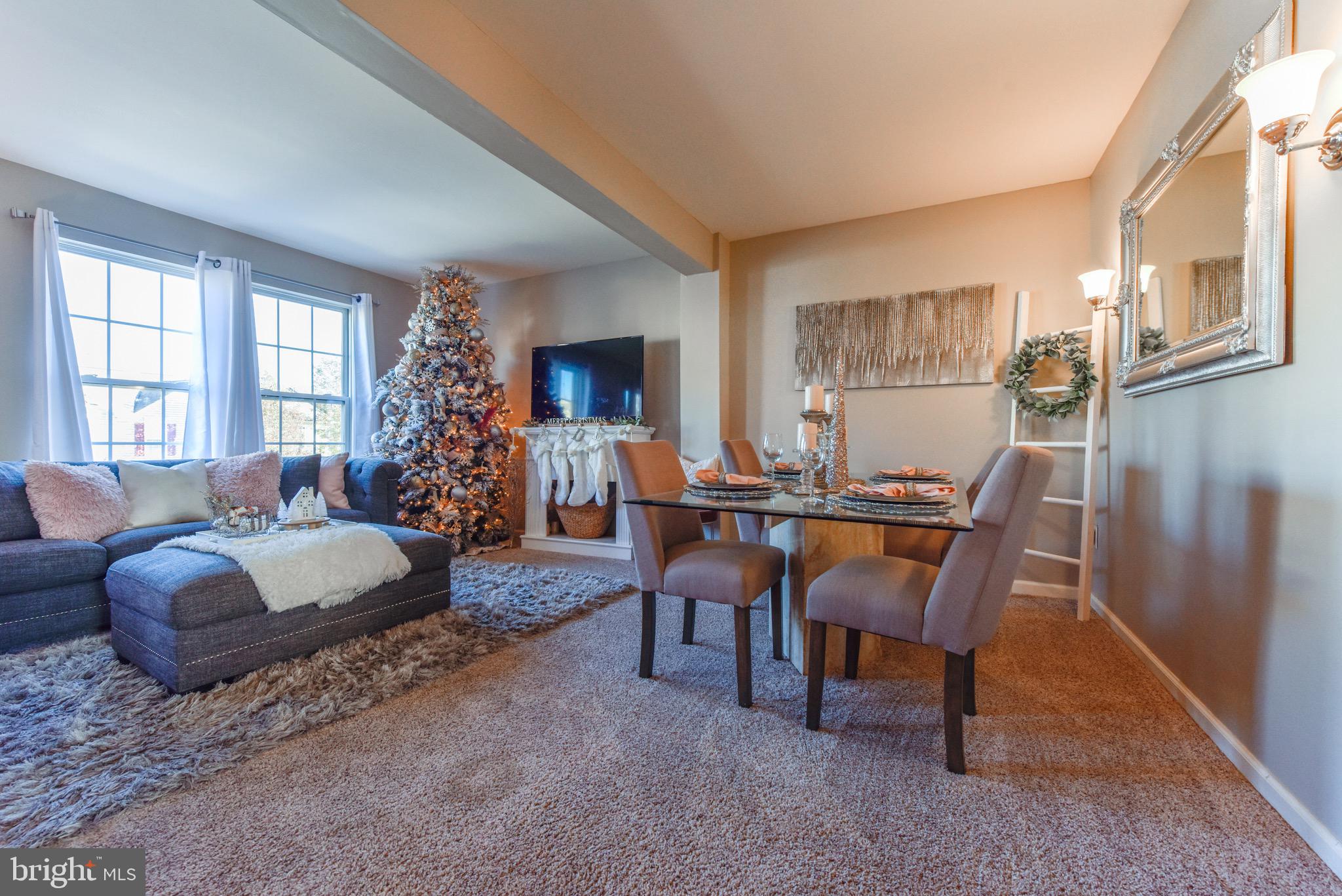 52 Millstream Road Pine Hill, NJ 08021 - Photo 17 of 57 Living/Dining