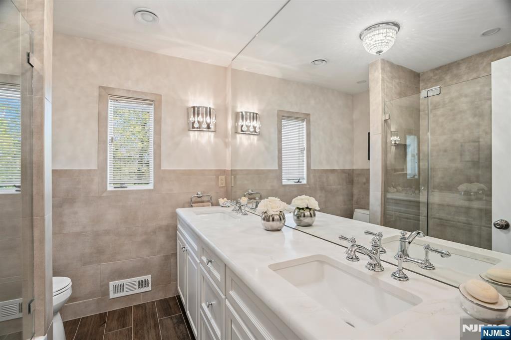 262 Timber Drive Berkeley Heights, NJ 07922 - Photo 27 of 45