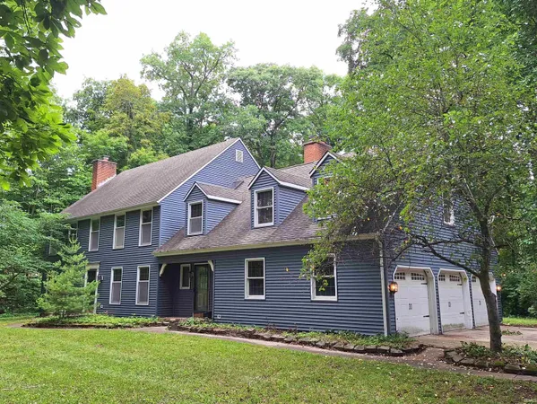 $325,000 | 2209 Timberbrook Trail, Fort Wayne, IN 46845