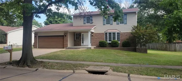$280,000 | 1901 Riverwood Trails Drive, Florissant, MO 63031