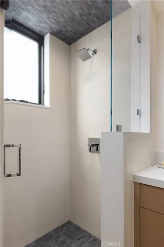 $8,495,000 | 412 Heliotrope Avenue, Corona del Mar, CA 92625