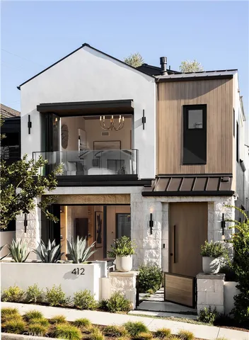 $8,495,000 | 412 Heliotrope Avenue, Corona del Mar, CA 92625