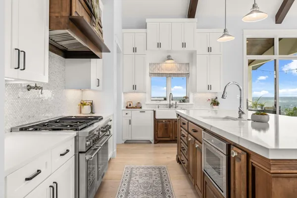 $1,675,000 | 18025 Ranchland Hill Vista, Jonestown, TX 78645