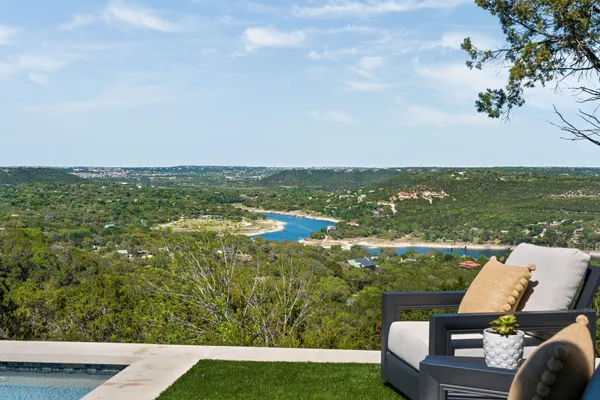 $1,675,000 | 18025 Ranchland Hill Vista, Jonestown, TX 78645