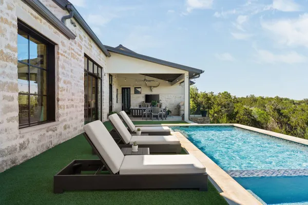 $1,675,000 | 18025 Ranchland Hill Vista, Jonestown, TX 78645