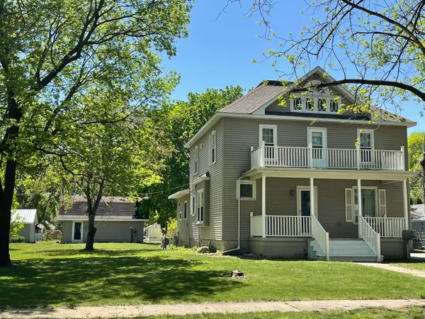 $225,000 | 136 North Street, Tracy, MN 56175