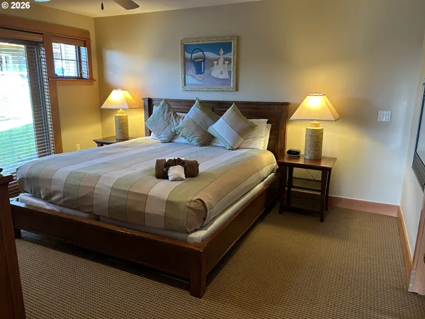 $92,000 | 132 East Surfcrest Avenue, Unit C1D, Cannon Beach, OR 97110