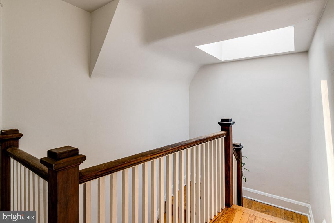 4430 Wickford Road Baltimore, MD 21210 - Photo 34 of 47 3rd floor landing