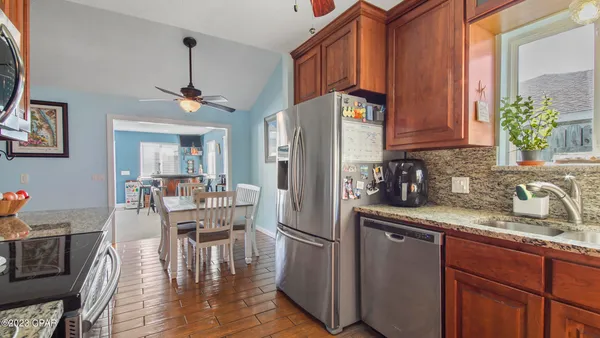 $2,100 | 7766 Betty Louise Drive, Panama City, FL 32404